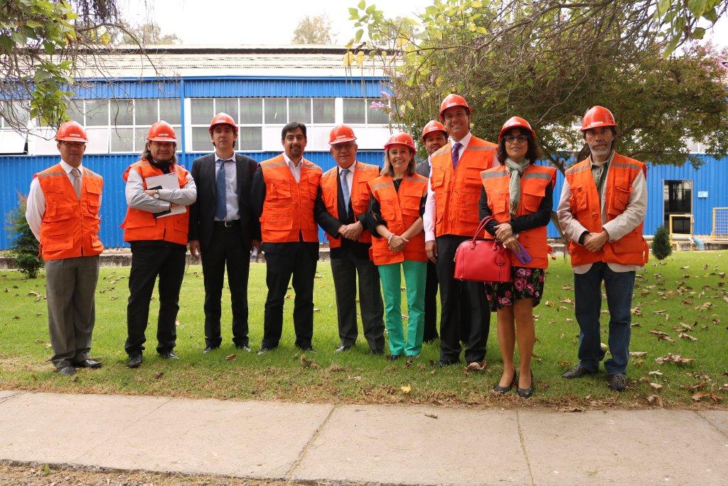 Reciente Consejo de INH sesiona en Peñaflor e integrantes conocen instalaciones de laboratorio